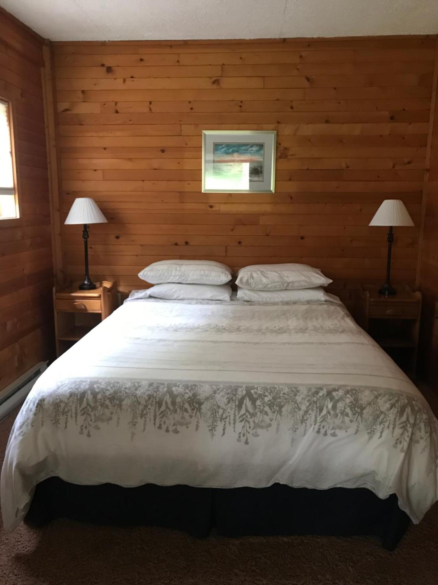 Driftwood Village Cottages Sturdies Bay Стая снимка