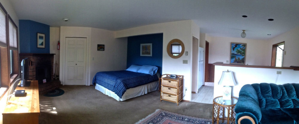 Driftwood Village Cottages Sturdies Bay Екстериор снимка